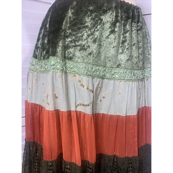 Y2K Baranda Women’s Size 28” Peasant Skirt Tiered Velvet Ruffle Lace Boho Maxi - Picture 4 of 9